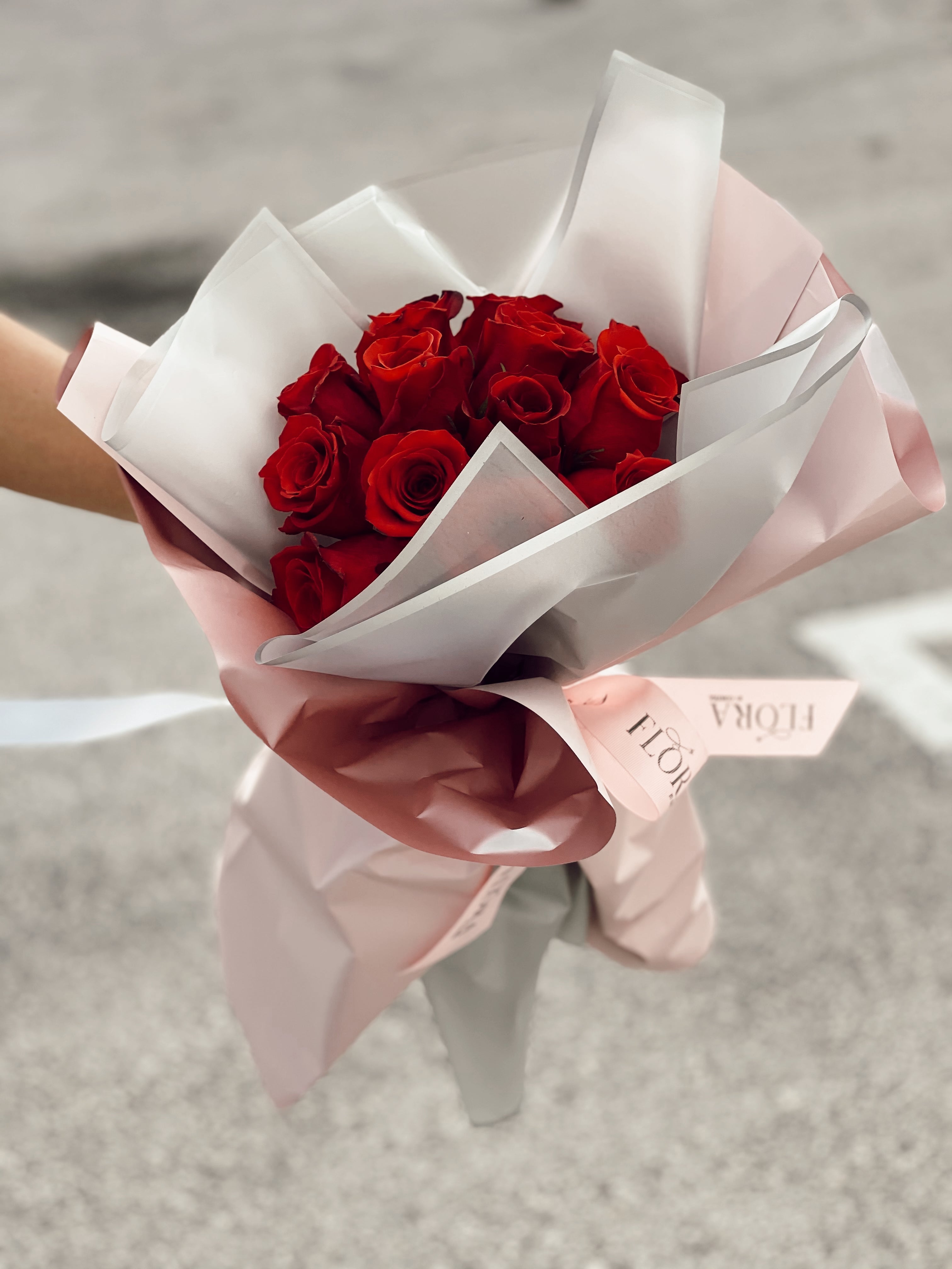 RED ROSES BOUQUET