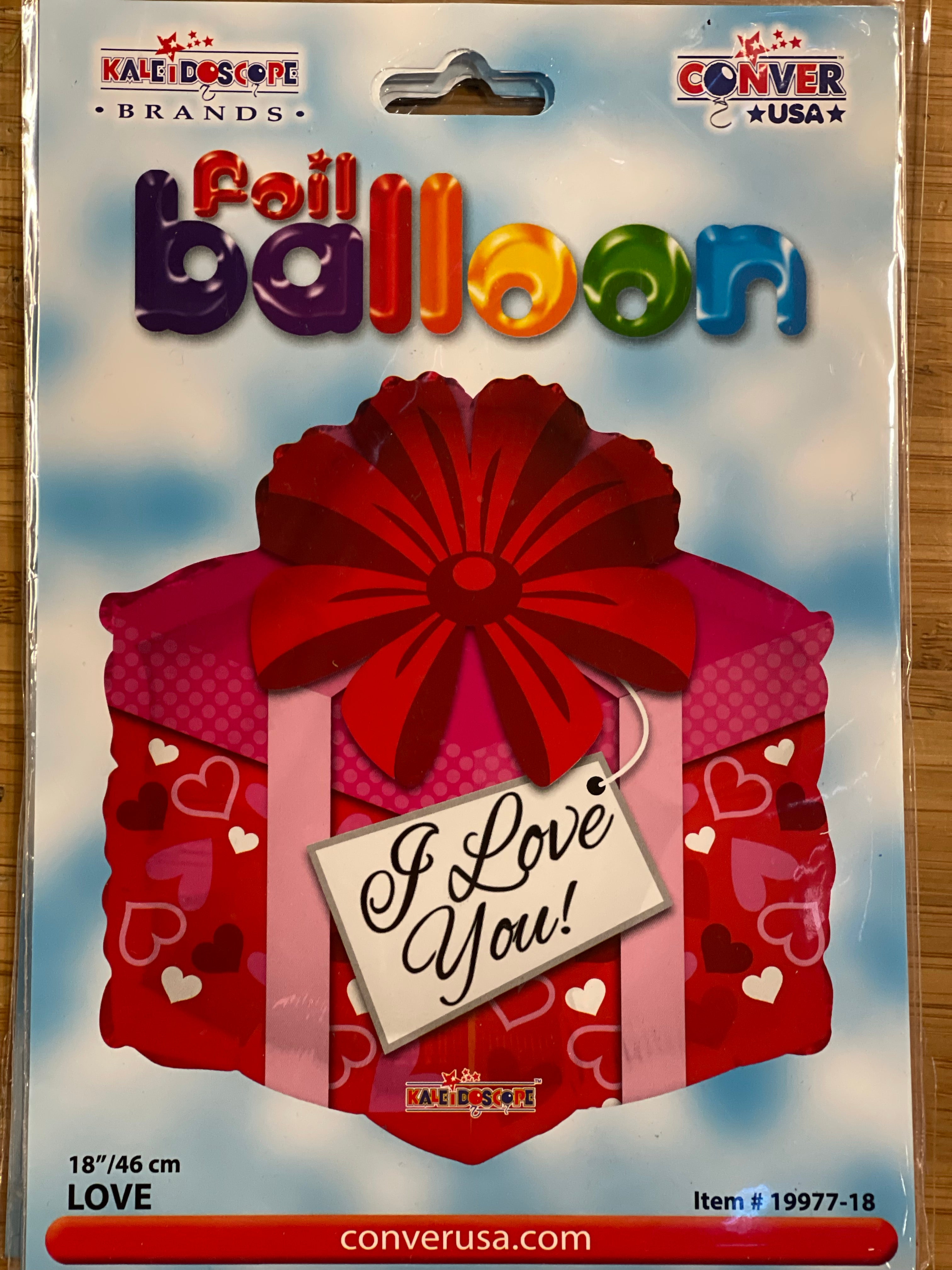 Gift box balloon